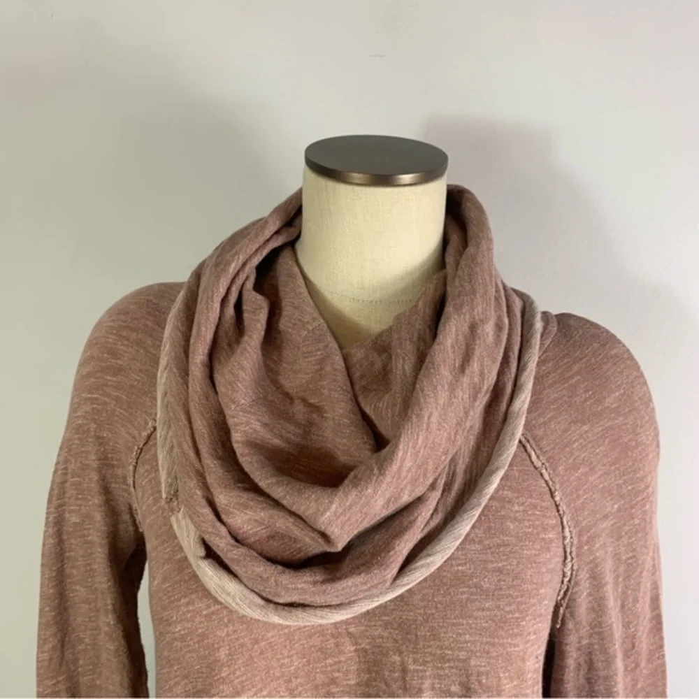 Free People Beach Pink Cocoon Cowl Neck Pullover Two Body Sweater - Picture 3 of 10